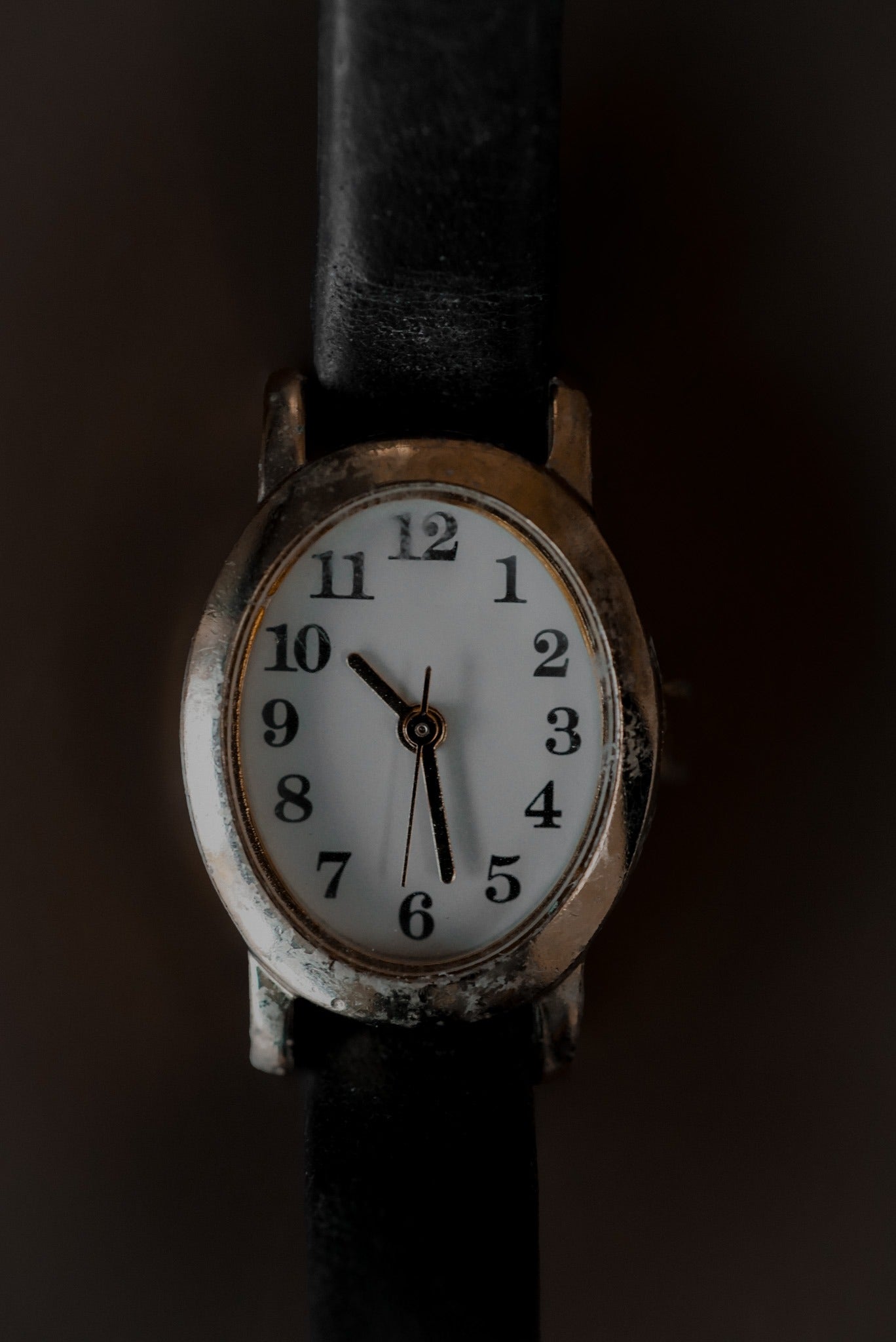 Analog watch